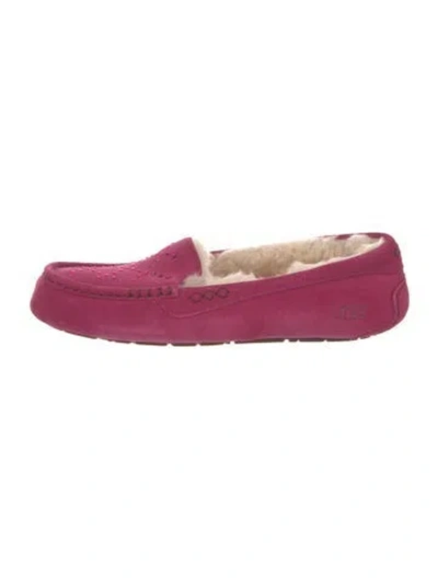 Pre-owned Ugg Suede Moccasins In Pink