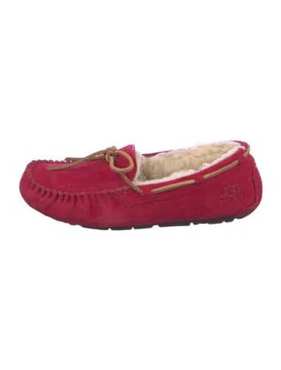 Pre-owned Ugg Suede Moccasins In Red