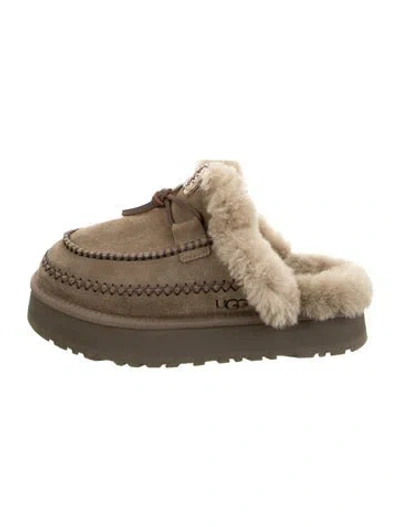Pre-owned Ugg Suede Mules In Gray