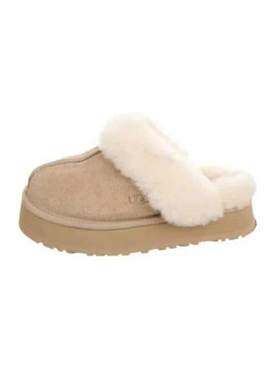 Pre-owned Ugg Suede Mules In Neutral