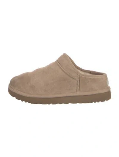 Pre-owned Ugg Suede Mules In Neutral