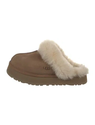 Pre-owned Ugg Suede Mules In Neutral