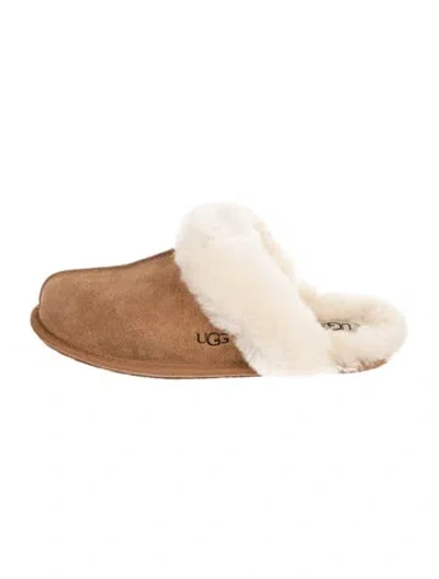 Pre-owned Ugg Suede In Neutral