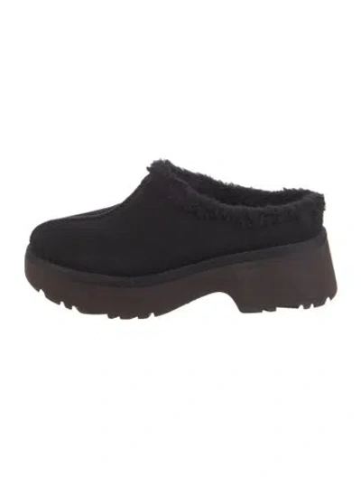 Pre-owned Ugg Suede Oxfords In Blue
