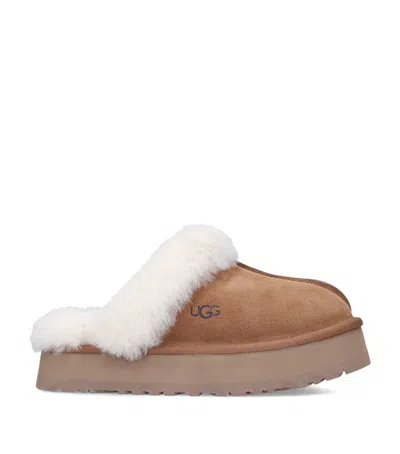 UGG SUEDE PLATFORM SLIPPERS