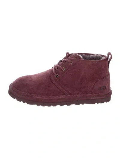 Pre-owned Ugg Suede Printed Lace-up Boots In Burgundy