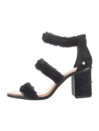 Pre-owned Ugg Suede Sandals In Black