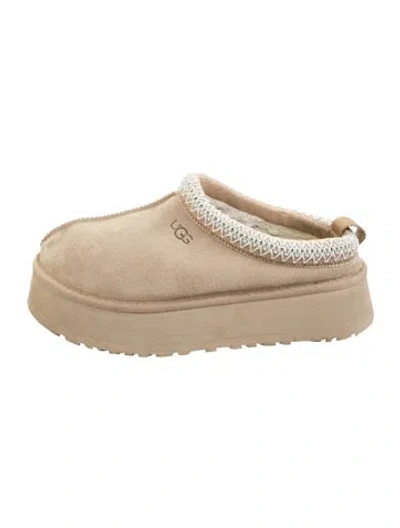 Pre-owned Ugg Suede Slides In Green