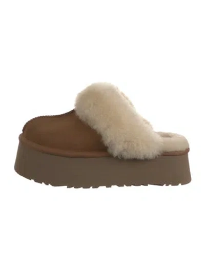 Pre-owned Ugg Suede Slides In Neutral