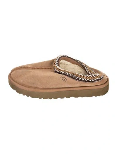 Pre-owned Ugg Suede Slides In Neutrals
