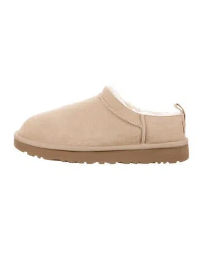 Pre-owned Ugg Suede Slippers In Brown