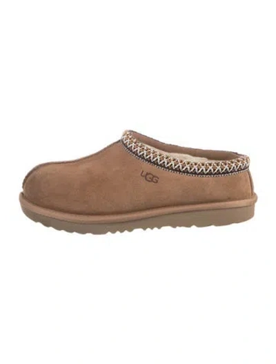 Pre-owned Ugg Suede Slippers In Brown