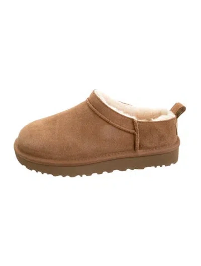 Pre-owned Ugg Suede Slippers In Brown