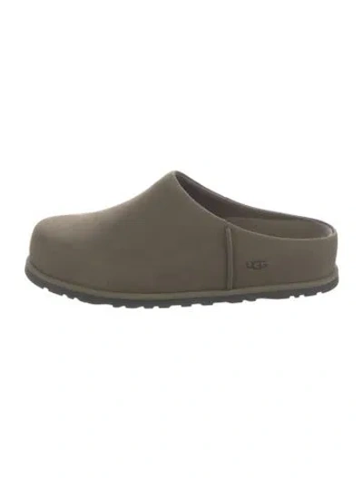 Pre-owned Ugg Suede Slippers In Green