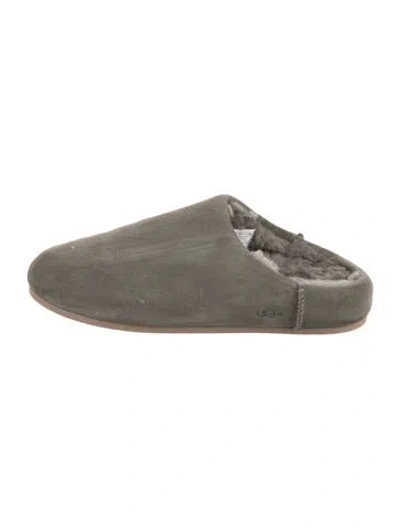 Pre-owned Ugg Suede Slippers In Green