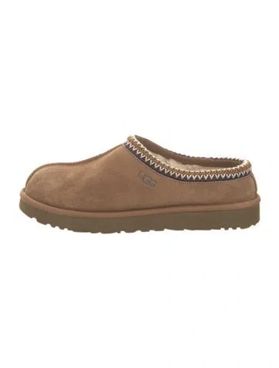 Pre-owned Ugg Suede Slippers In Neutrals