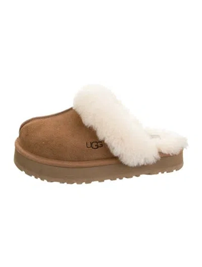 Pre-owned Ugg Suede Slippers In Neutrals