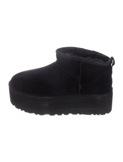 Pre-owned Ugg Suede Sneakers In Black