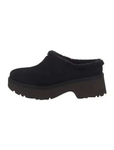 Pre-owned Ugg Suede Sneakers In Black