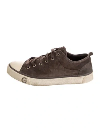 Pre-owned Ugg Suede Sneakers In Brown