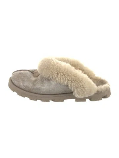 Pre-owned Ugg Suede Sneakers In Neutral