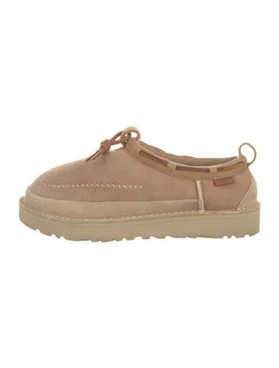 Pre-owned Ugg Suede Sneakers In Neutral