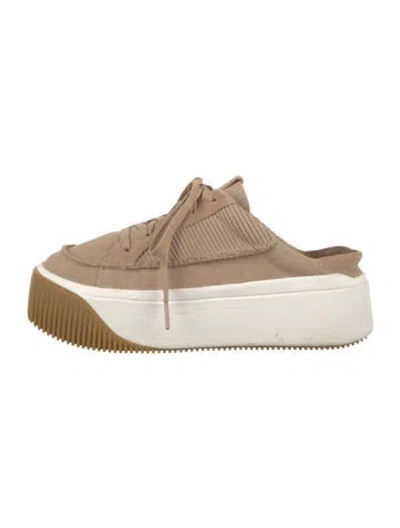Pre-owned Ugg Suede Sneakers In Neutrals
