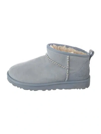 Pre-owned Ugg Suede Snow Boots In Blue