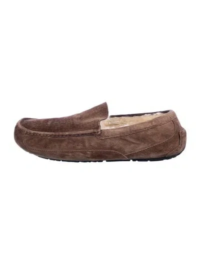 Pre-owned Ugg Suede Whipstitch Trim Slippers In Brown
