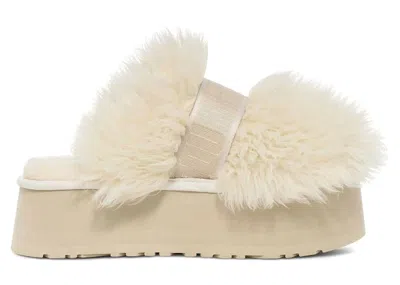 Pre-owned Ugg Sustainable Fluff Momma Slide (women's) Sneakers In White