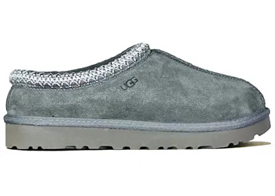 Pre-owned Ugg Tasman Slipper (women's) Sneakers In Charcoal