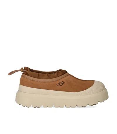 UGG TASMAN WEATHER HYBRID CHESTNUT WHITECAP SLIPPER