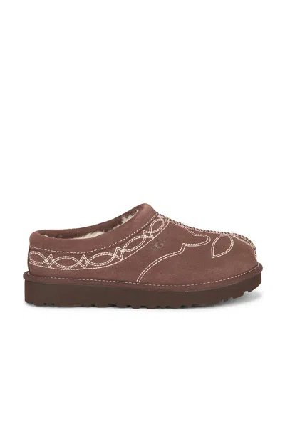 Ugg Tasman Western Slipper In Burnt Cedar