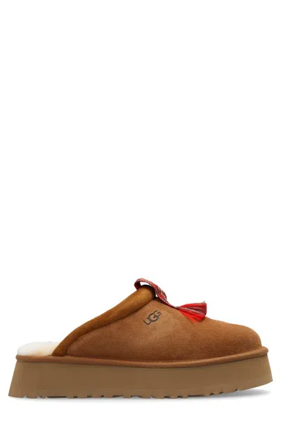 Ugg Tazzle Round Toe Slippers In Brown