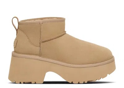 Ugg Wmns Classic Ultra Mini New Heights Boot 'mustard Seed' In Brown