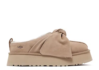 Ugg Wmns Platform Slip-on Bow Slipper 'sand' In Brown