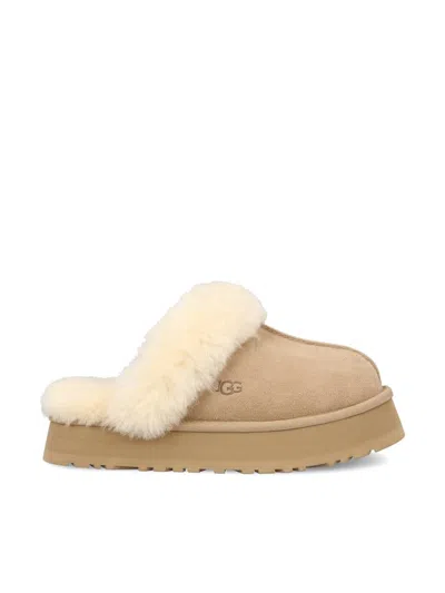 UGG UGG UGGALI