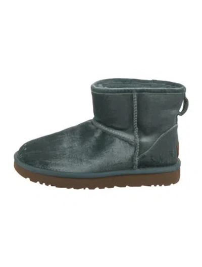 Pre-owned Ugg Velvet Boots In Blue