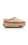 Ugg Venture Daze Cozy Shearling Flatform Shoes In White