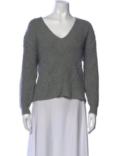 Pre-owned Ugg V-neck Sweater In Grey