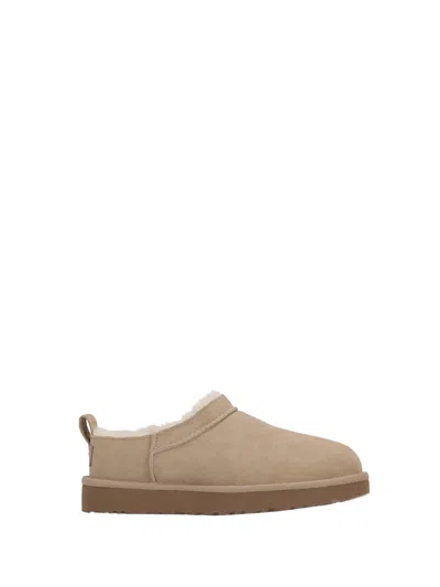 Ugg W Classic Micro In Brown