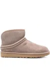 Ugg W Classic Mini Crescent In Neutral
