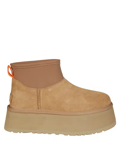 Ugg W Classic Mini Dipper In Beige