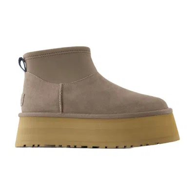 UGG UGG W CLASSIC MINI DIPPER BOOTS