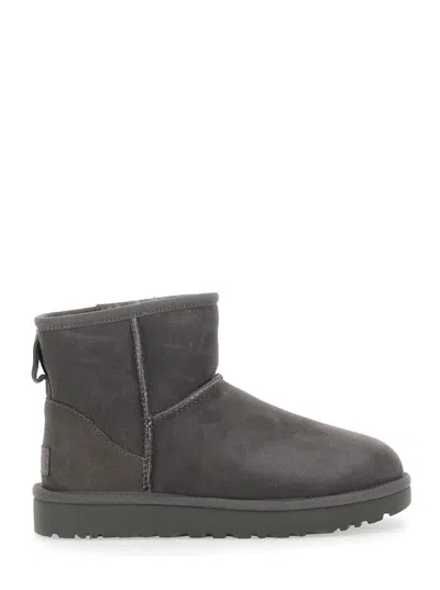 Ugg W Classic Mini Ii In Gray