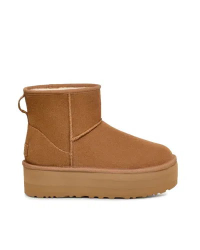 Ugg W Classic Mini Platform Chestnut Ankle Boot In Brown