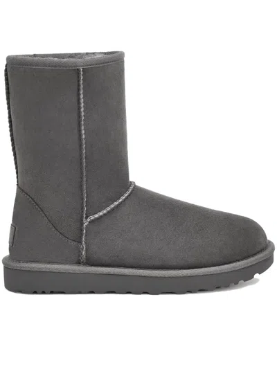 Ugg W Classic Short Ii Shoes In Gray