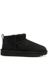 Ugg Low-cut Slip-on Boots With Twinface Lining And Textured Sole In Black