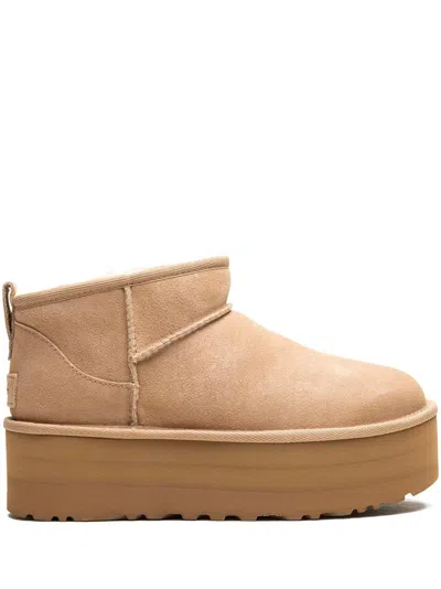 UGG W CLASSIC ULTRA MINI PLATFORM