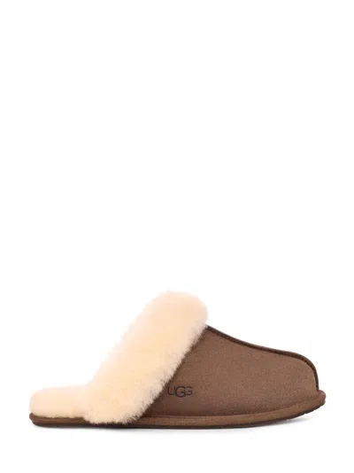 UGG W SCUFFETTE II
